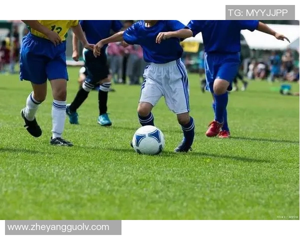 周静专访：从绿茵场到人生舞台的足球旅程回顾与感悟