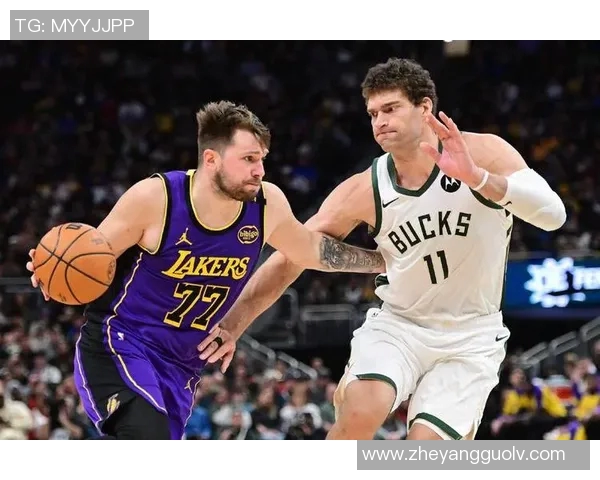 布鲁克洛佩斯：从NBA巨星到篮球战术的创新者与领导者