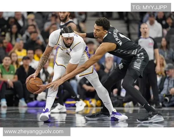 2019年NBA马刺与活塞精彩对决回顾及赛后分析