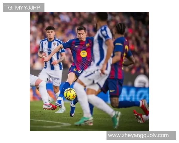 莱万领衔球队冲击新赛季冠军目标球迷期待他的精彩表现与进球盛宴